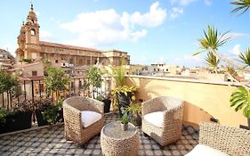 Pànto - Rooftop boutique rooms